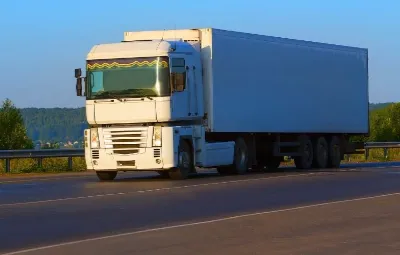 Antalya ile Üzümlü Arası Öğrenci Eşyası Taşıma